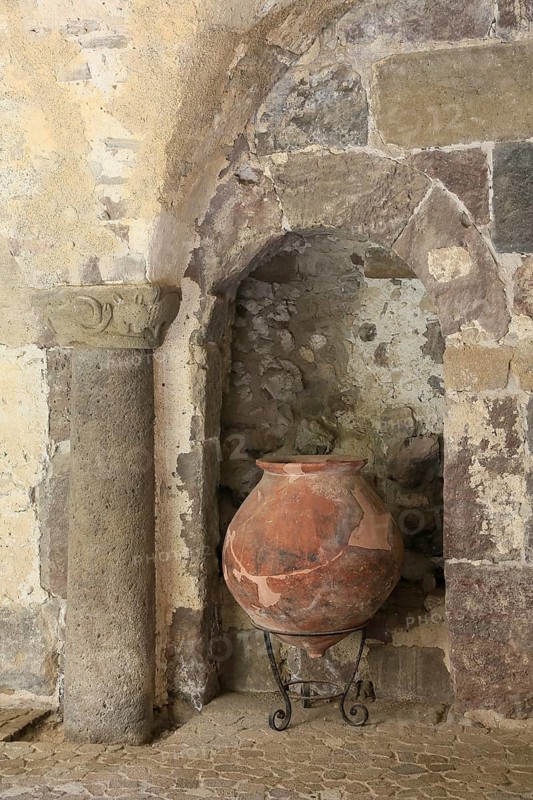 Cloister of the Cathedral of San Bartolomeo on the Castle Hill