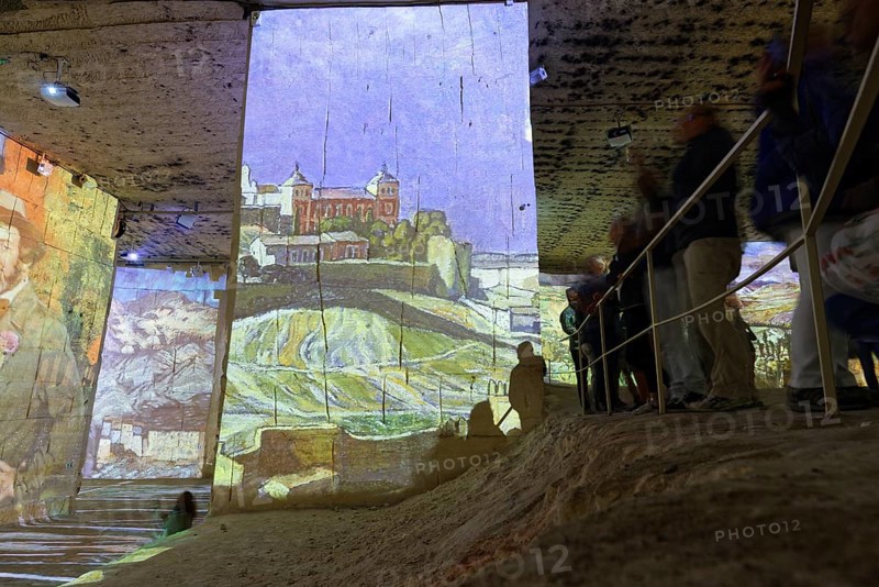 Light and pictureshow Carrieres des Lumieres
