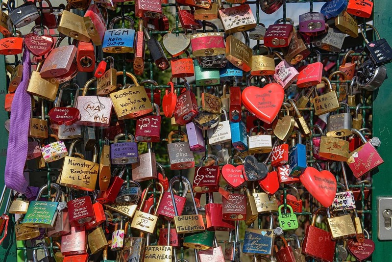 Love locks