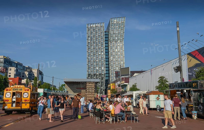 Dancing Towers