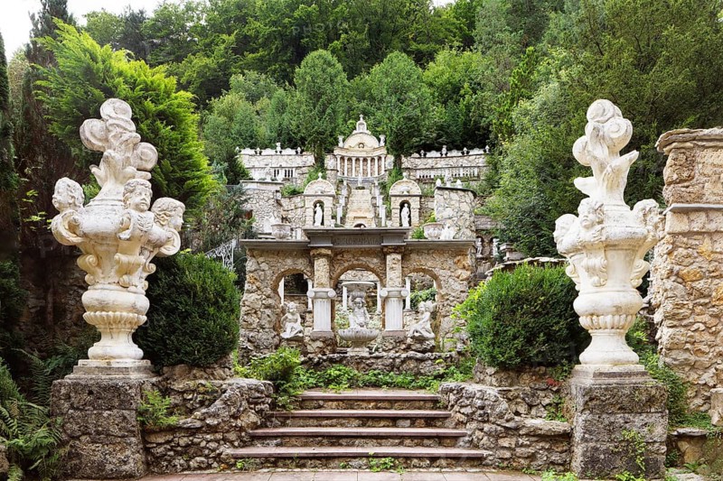 Baroque garden recreated in modern times
