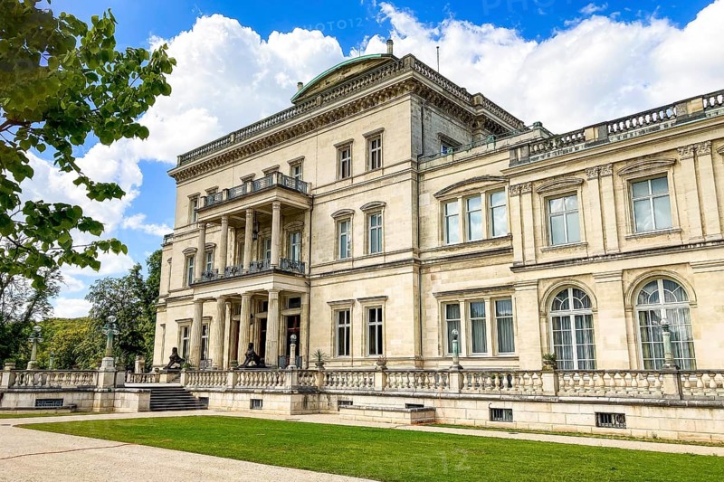 Villa Huegel