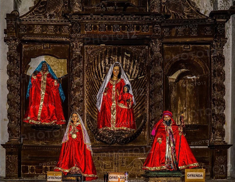 Wooden figures of the saints