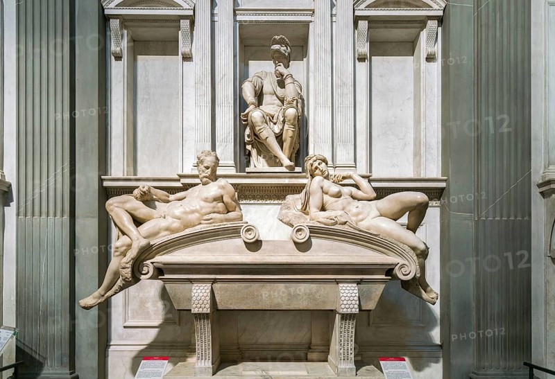 Tomb of Lorenzo di Piero de' Medici with the recumbent figures Evening
