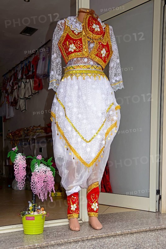 Costume