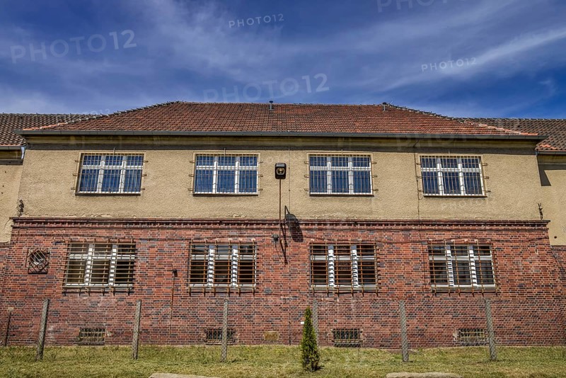 Administration wing