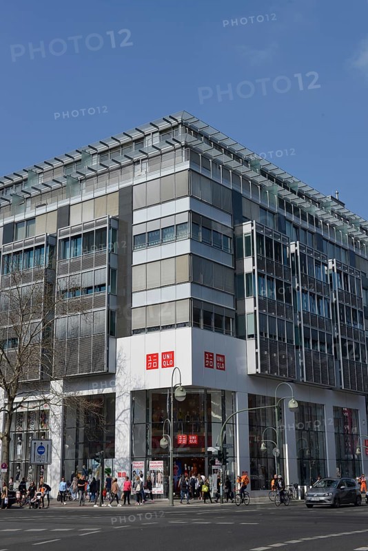 Uniqlo