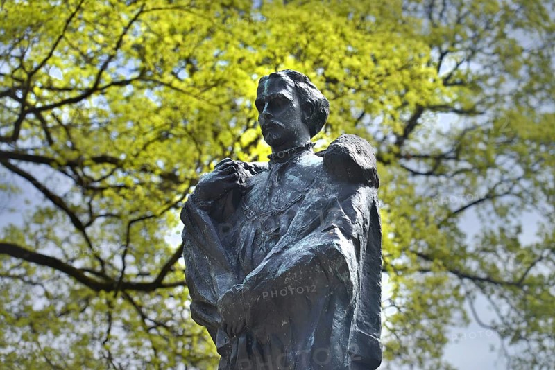 Monument to King Ludwig II Maximiliansanlagen