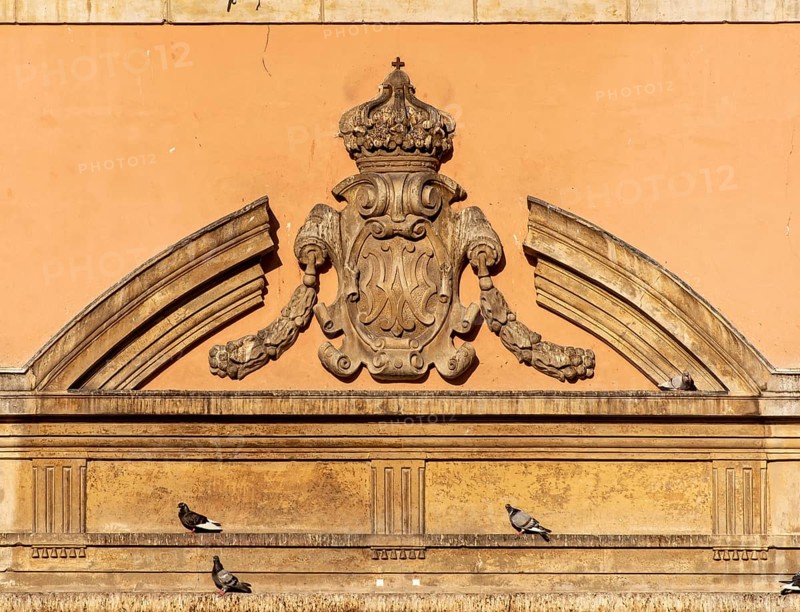 Royal coat of arms