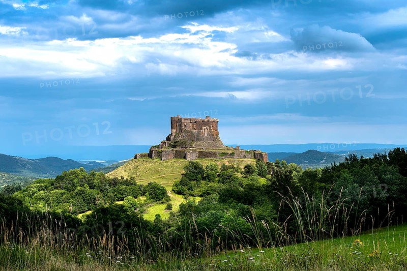 Murol castle