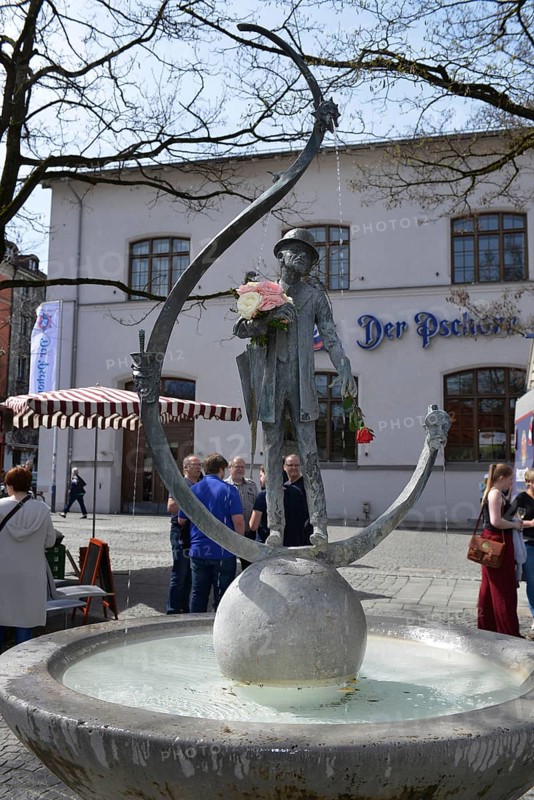 Karl Valentin Fountain