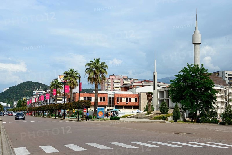 Boulevardi Qemal Stafa
