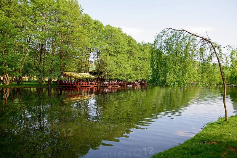 Lakeside restaurant