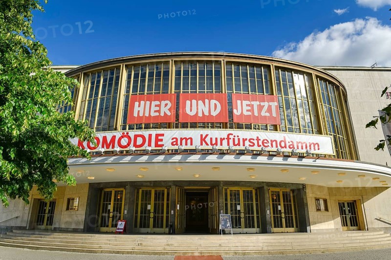 Komoedie am Kurfuerstendamm at the Schillertheater