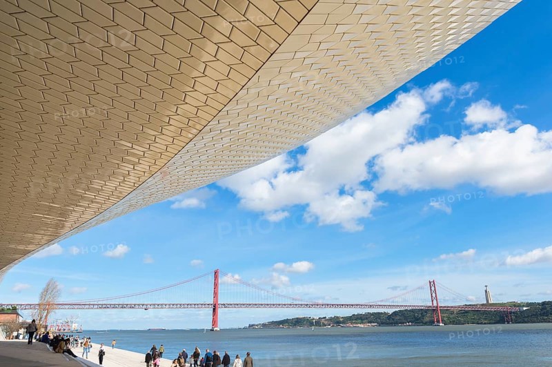 25 April Bridge