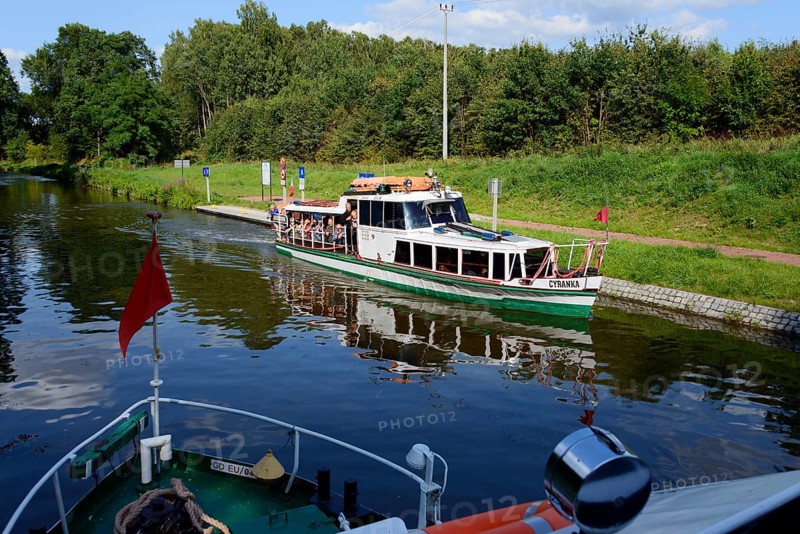 Ship Ostroda and passenger ship Cyranka