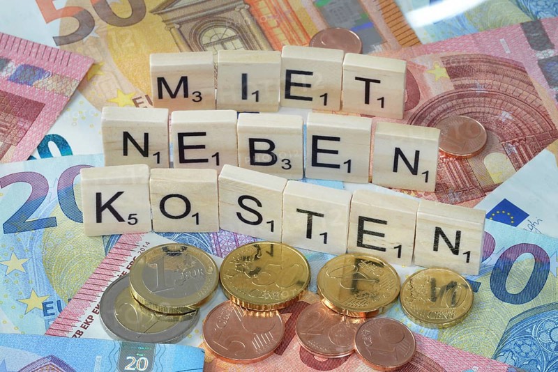Symbol photo Economic term Incidental rental costs