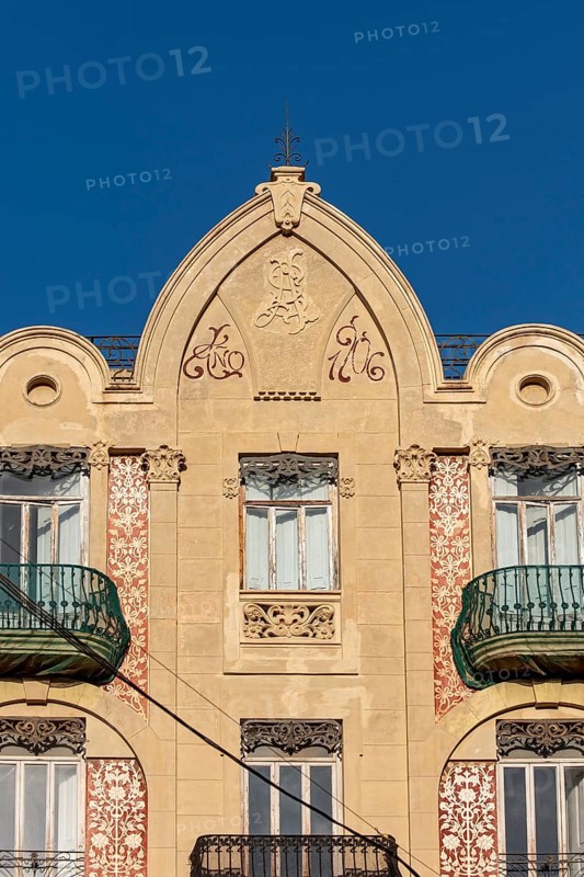 Art Nouveau Building Casa Punt de Ganxo (Punto de Gancho) 1906