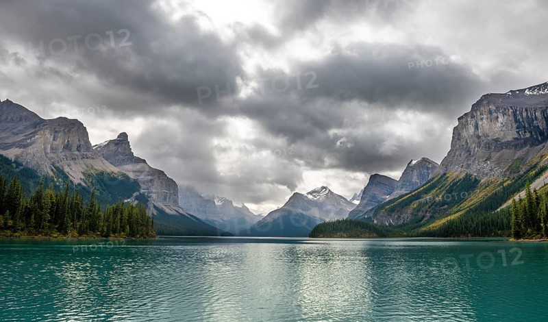 Turquoise blue glacial lake Maligne Lake