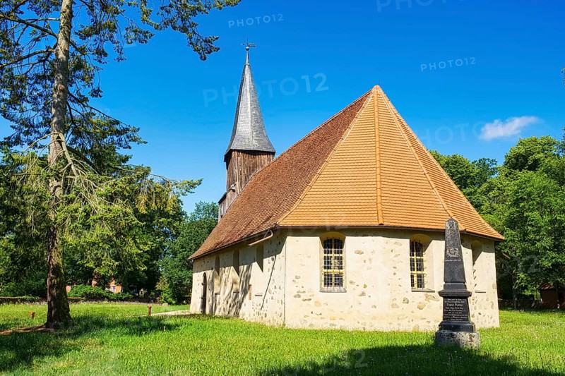 Lanz fieldstone church