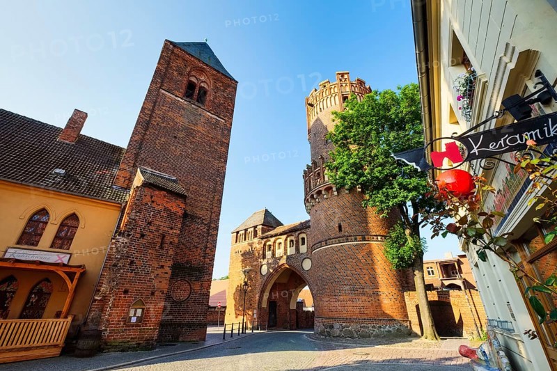 Tower of the former Nikolai Church and Neustaedter Tor