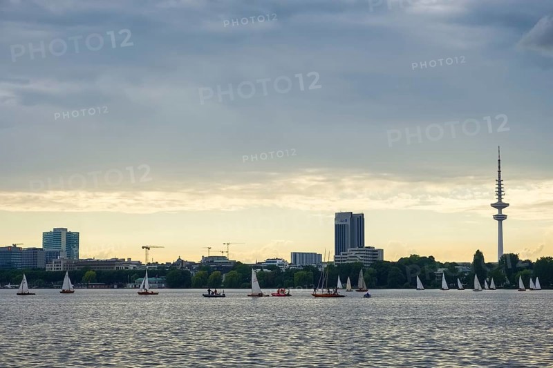 Sailors on the Aussenalster