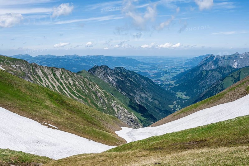 View of the Trettach Valley near Oberstdorf