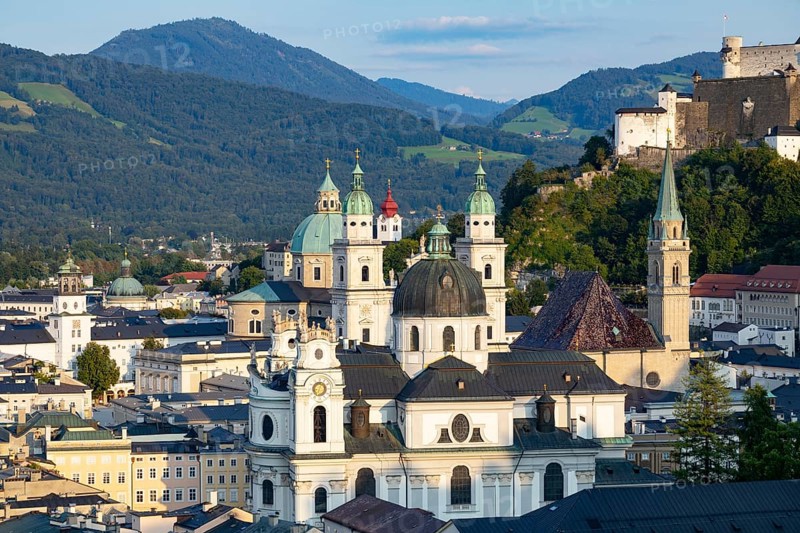 City view with collegiate church
