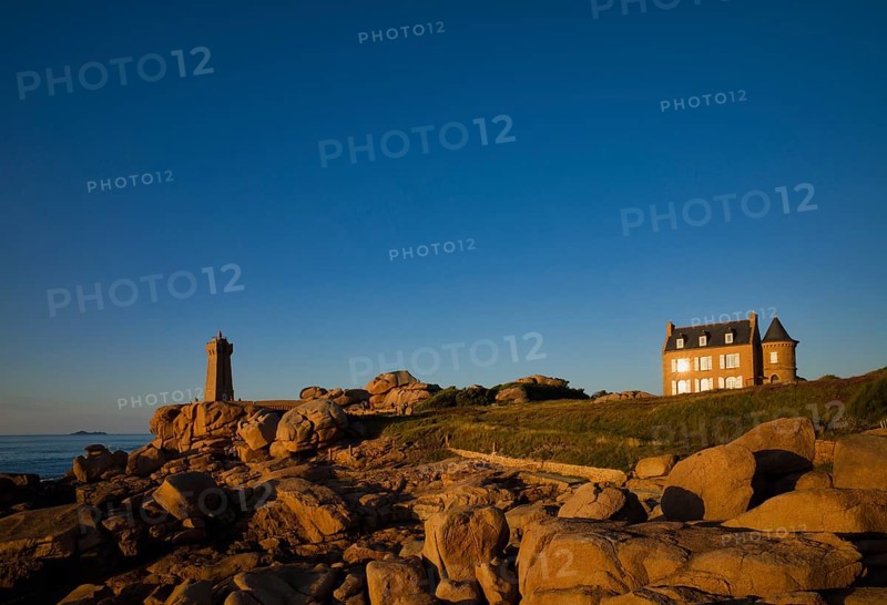 Phare de Ploumanac'h Lighthouse