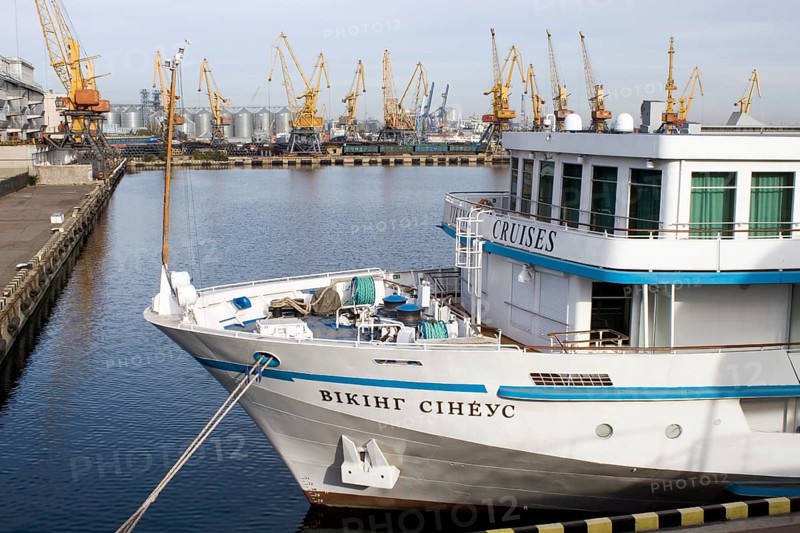 Cruise ship