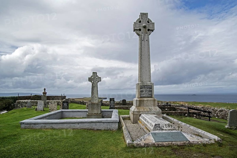 Flora MacDonald's monument on the Kilmuir Cemetery