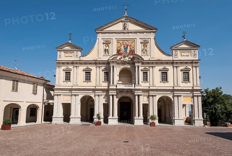 Santuario Diocesano Madonna Di Crea church