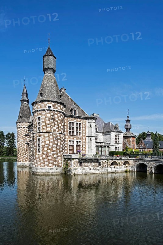 16th century Chateau de Jehay
