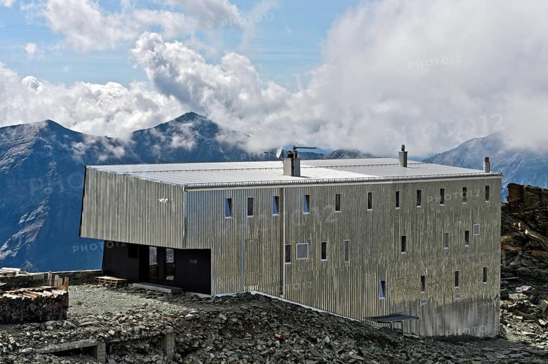 Cabane de Tracuit mountain hut