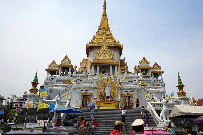 Wat Traimit