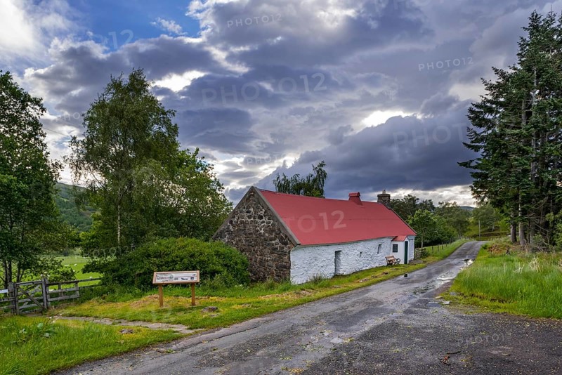 Moirlanich Longhouse 19th century lime-framed Scottish cottage with cattle shed in Glen Lochay near Killin