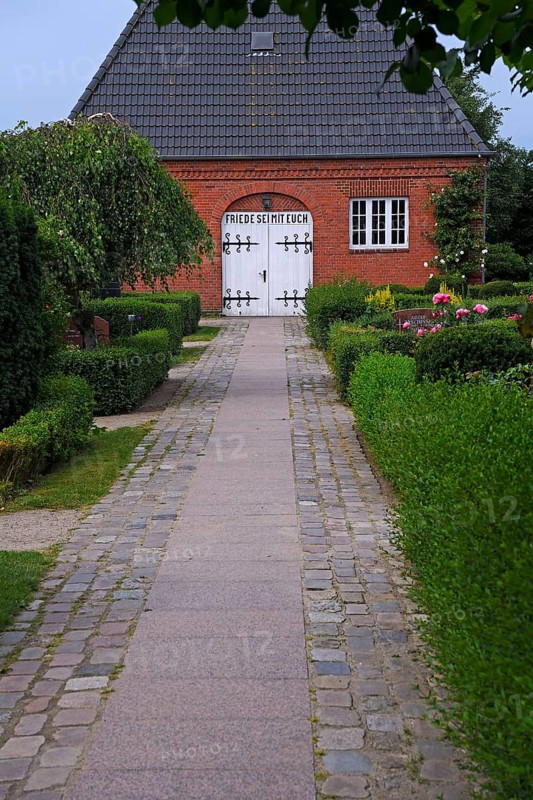 Small chapel in the cemetery of Keitum