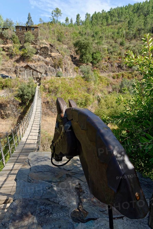 Swing bridge in Foz de Egua