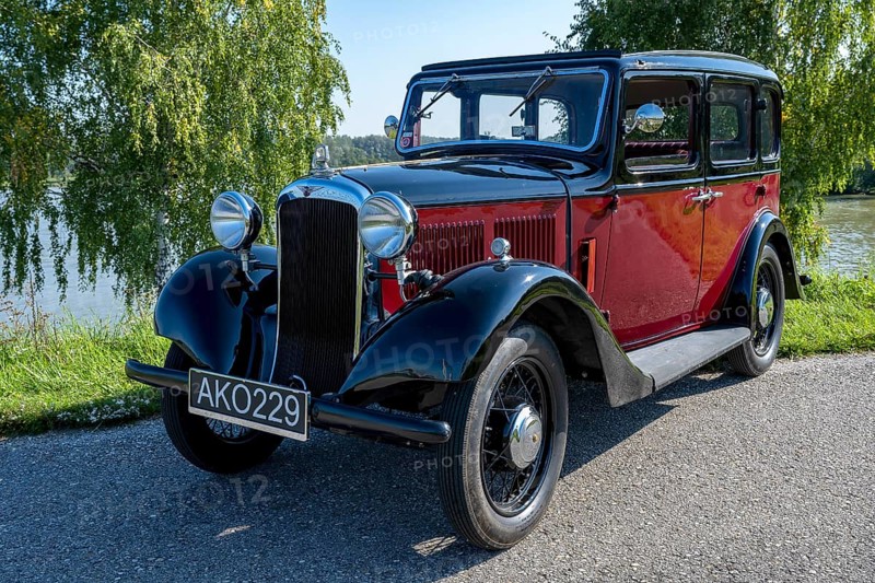 Oldtimer Hillman Minx year of construction 1933