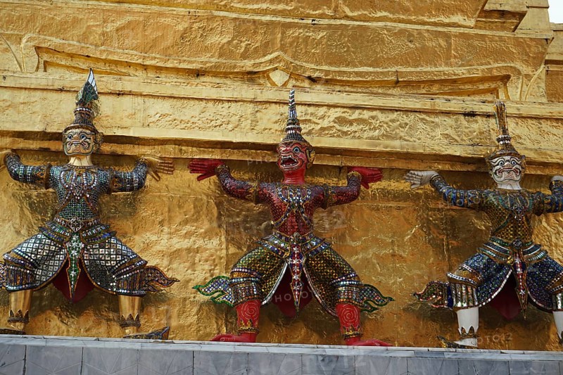 Glass mosaic warrior figures