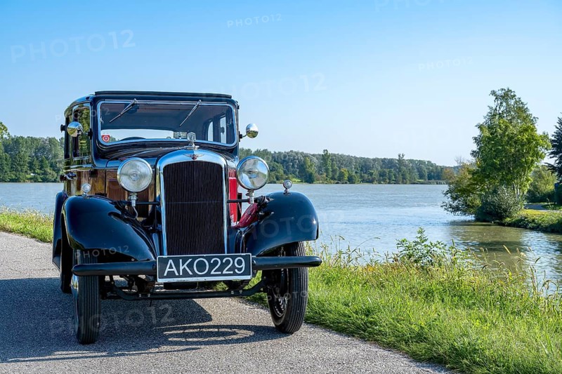 Oldtimer Hillman Minx year of construction 1933