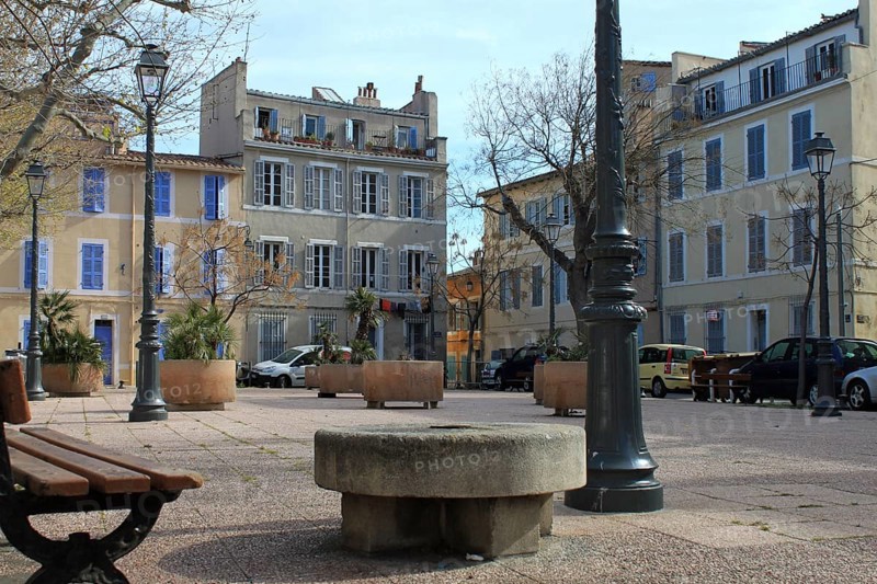 Place de Moulins