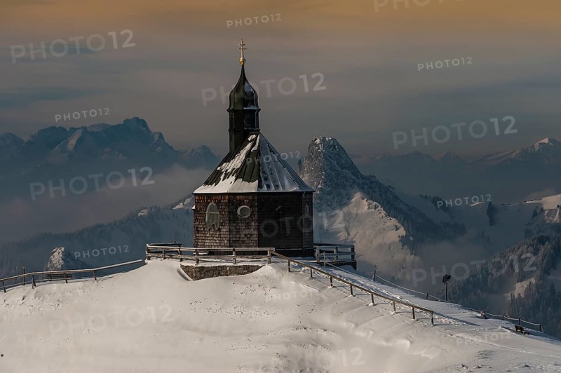 Wallbergkircherl on Mt. Wallenberg in winter