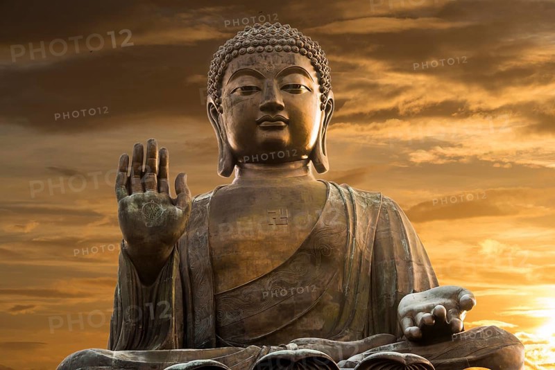 Tian Tan Buddha Statue