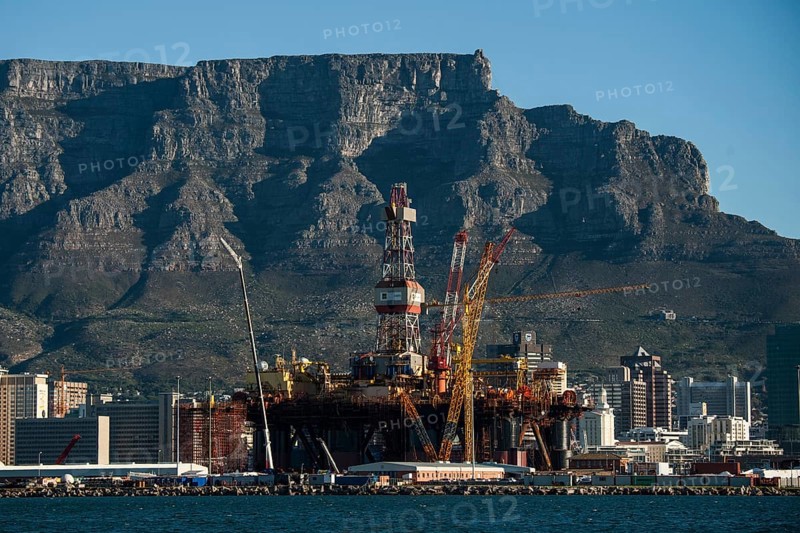 Docks with Table Mountain