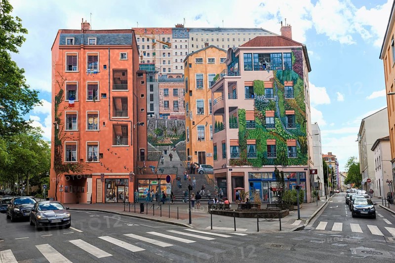 Mur des Canuts or Wall of the silk workers