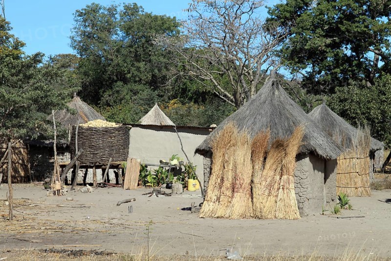 Village between Sesheke and Mongu