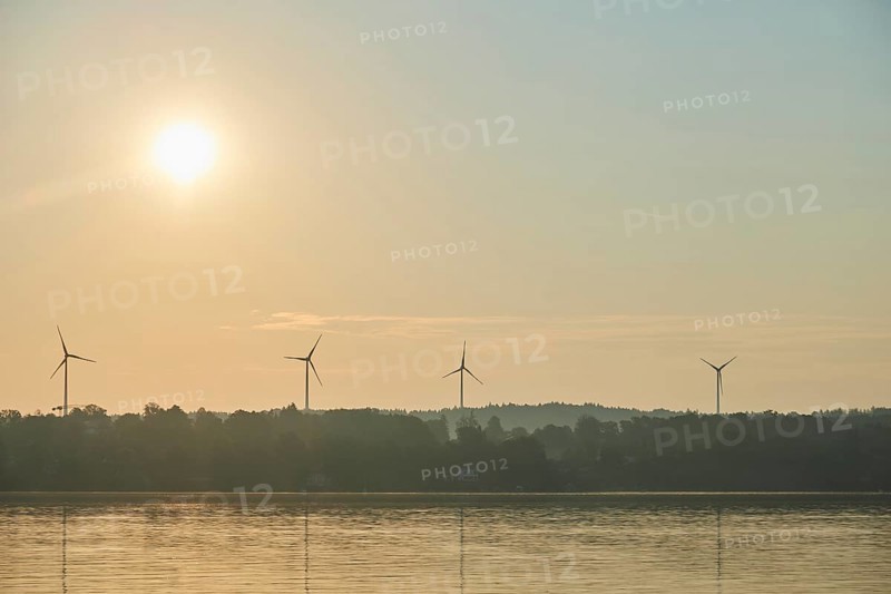 Wind turbines on the lakeshore