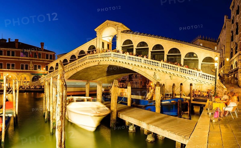 Rialto Bridge on the Grand Canal at dusk