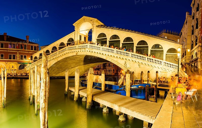 Rialto Bridge on the Grand Canal at dusk